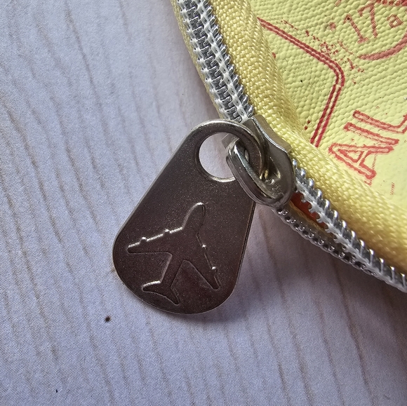 Ipsy glam bag, make-up bag, cosmetic bag, accessory bag,  travel bag - Picture 4 of 5